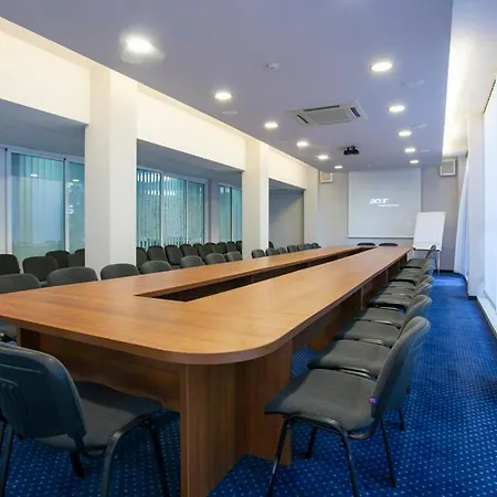 Coop - 2* Китен