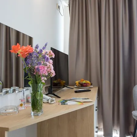 Coop - Hotel 2*