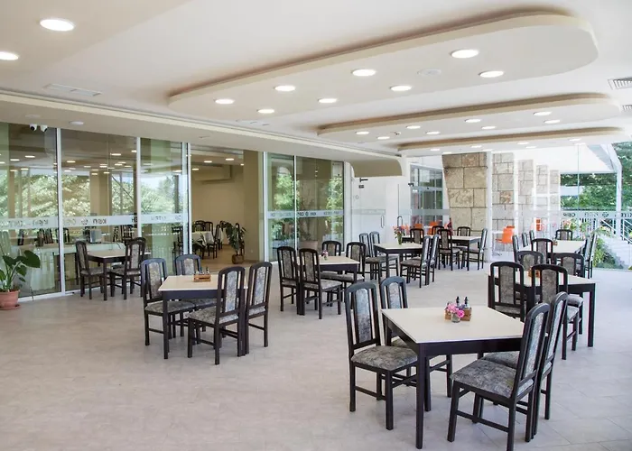 Coop - Ξενοδοχείο