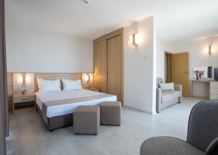 Ξενοδοχείο Coop - Kiten (Burgas)