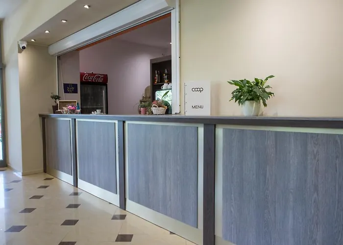 Coop - Hotel 2*